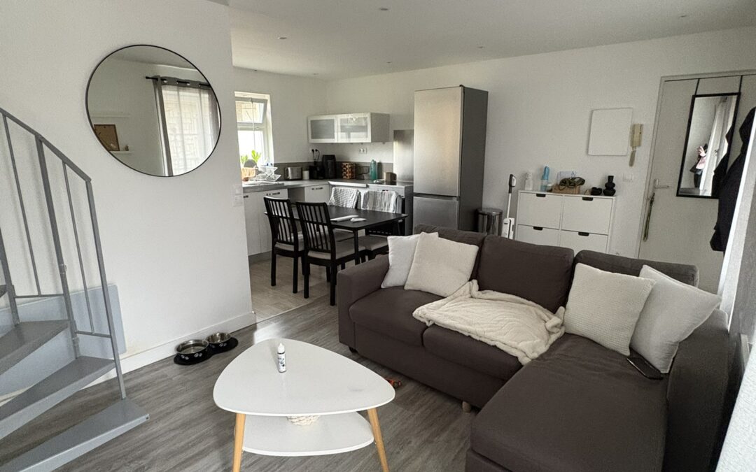 MILLY LA FORET – T2 DUPLEX – 750 €/MOIS CC